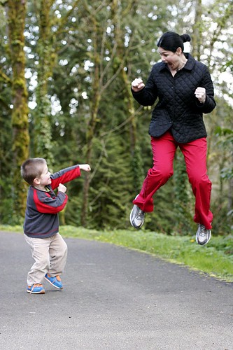 karate kid meets flying mom - _MG_3046.JPG