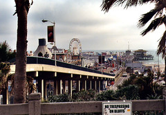 the SM Pier (by: Cathy Cole, creative commons license)
