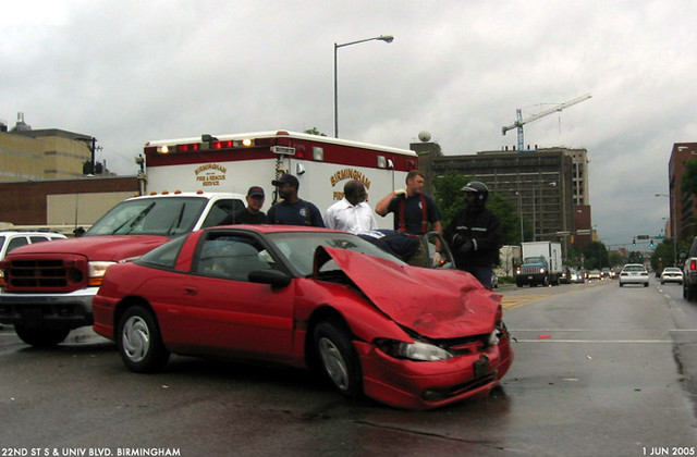 nastyaccident accident collision auto automobile crash car traffic birmingham alabama 2005 geolat33506 geolon867963 geotagged
