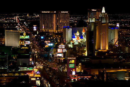 Pics Of Las Vegas At Night. Las Vegas Boulevard