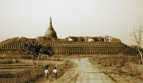 Koethaung Pagoda (sepia)