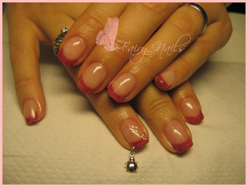 red nail polish art. Nail art red nails design