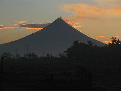 Mayon  Volcano: