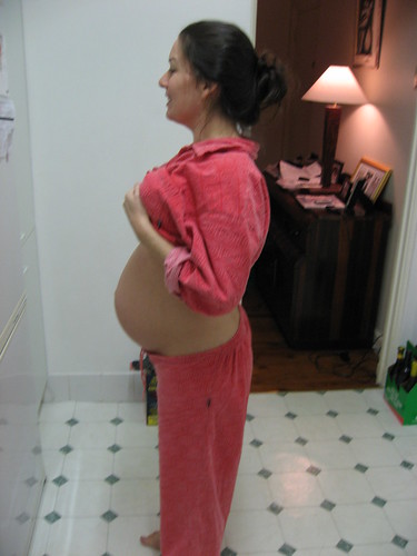 28 weeks pregnant. 28 Weeks Pregnant in the