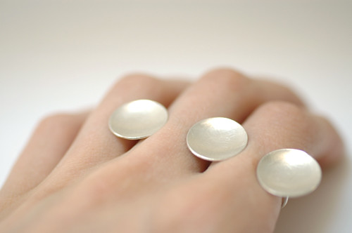 Two Finger Floating Saucer Series Ring