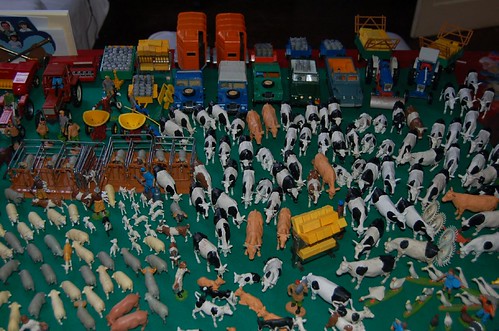 1 64 Scale Farm Toy Displays