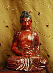 Amitabha Buddha / Gyalwa Gyamtso statue