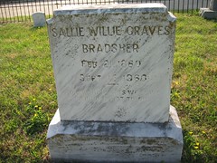 Sallie Willie Graves Bradsher (1880-1960)