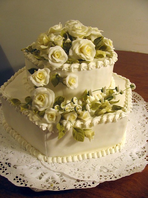 Wedding Cakes Decoration, Wedding cakes with Roses, Wedding Cakes Pictures, Beautiful Wedding Cakes