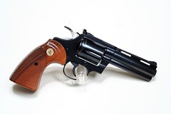 sw guns colt weapons firearms ruger smithwesson revolvers