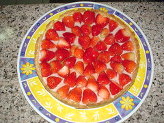 Torta de Morango pincelada com gelatina - clique para ampliar