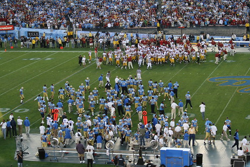 UCLA VS USC @ Rose Bowl | Flickr - Photo Sharing!