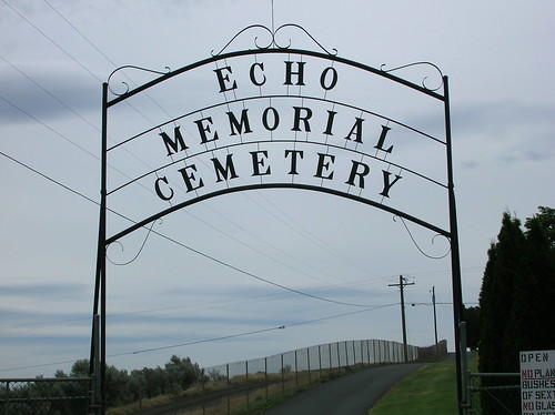 echo memorial cemetery