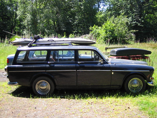 It is a 1968 Volvo 122 amazon.