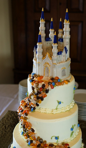 unique disney wedding cakes designs