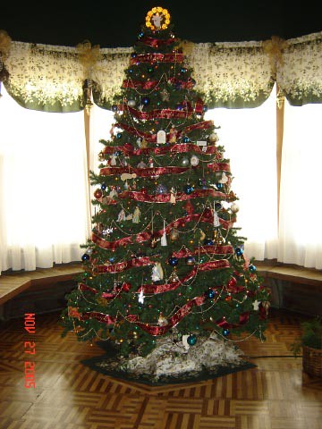 nativity tree