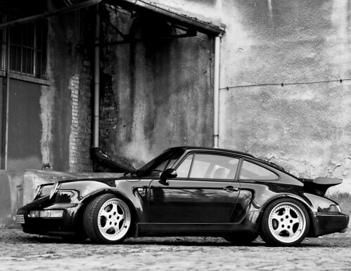 964's one of my faves. Porsche 964