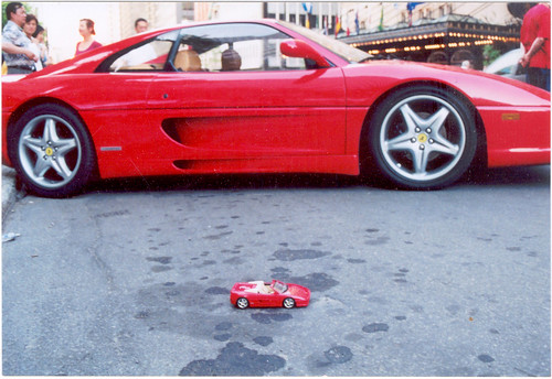 Another shot of a Hot Wheels 1/18 scale model Ferrari F355 Spider in front 