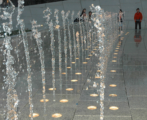 brooklyn museum fountain