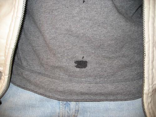 My Virgin Mary - water splash in shape of Apple logo