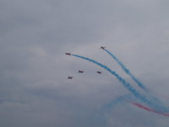 The Red Arrows up and over