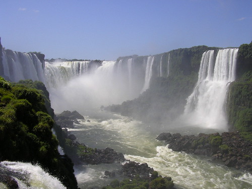 Cataratas de Iguazú en Argentina frontera con Brasil