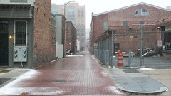 Alley off of N and 9th facing South
