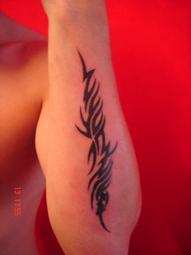 Tribal Tattoo Extensions. tribal tattoo (Dejavu Tattoo