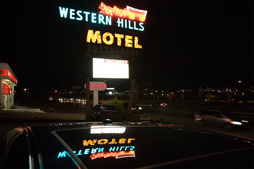 Western Hills Motel By Night