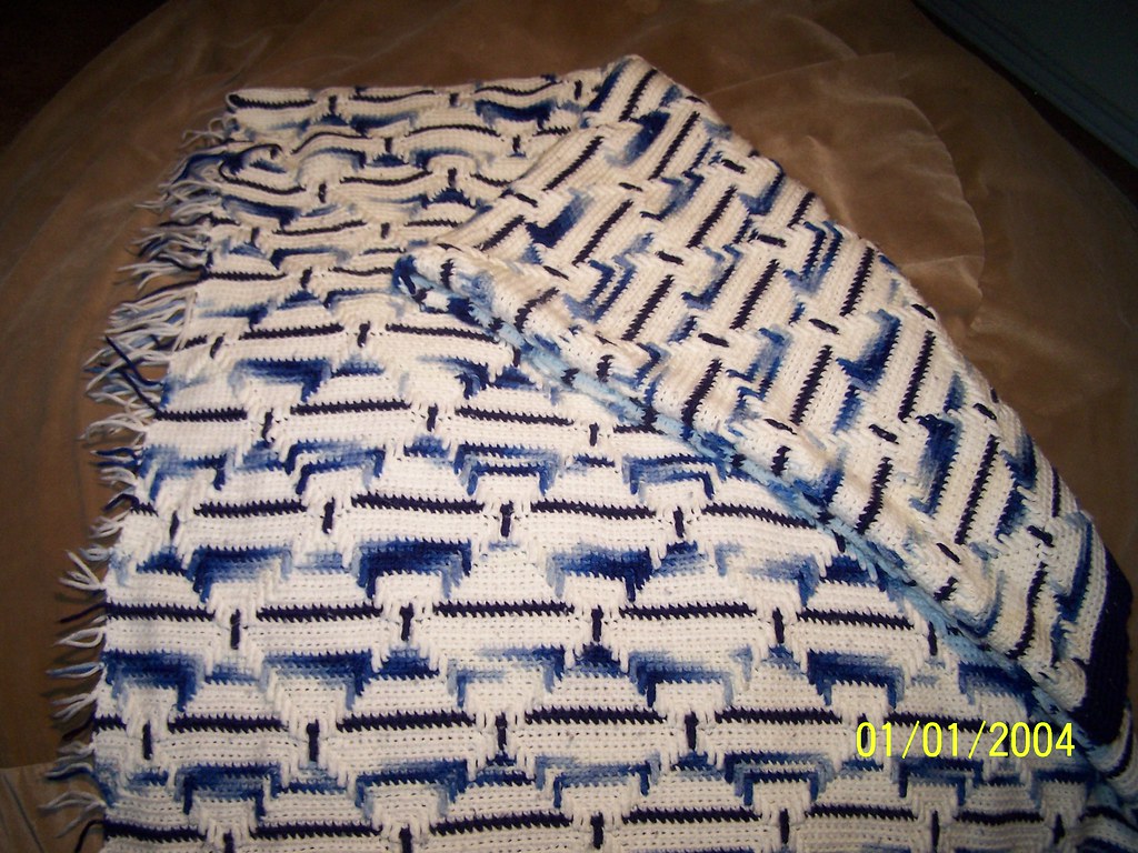Blue and White Navajo_2