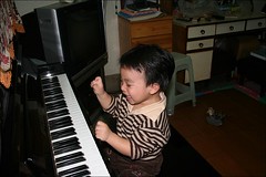 有意願彈鋼琴09