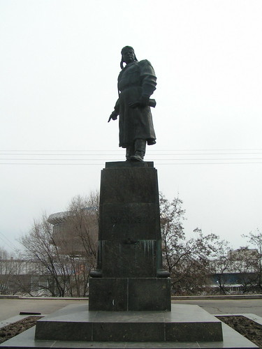 Holzunov monument