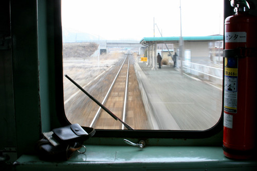 Hanawa-line train 03