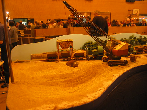 16mm sand pit