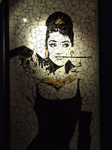 Audrey Hepburn Tourista de Mancunia Tags stencils manchester
