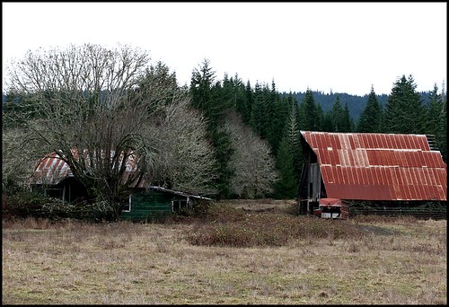 house and barn1