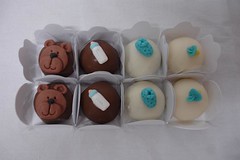 Little Sweets-  Docinhos (*Ded's*) Tags: bear baby white sweet chocolate sugar maternity maternidade docinhos