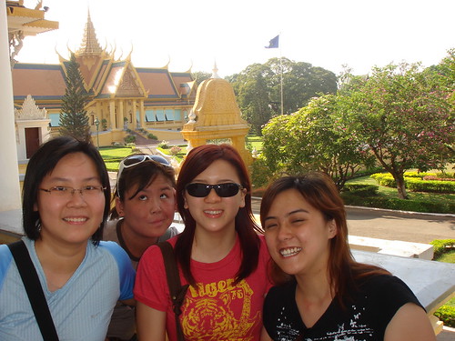 Group photo at the Royal Palace