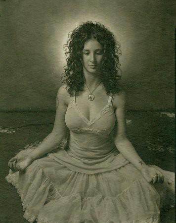 Yogini - Sitting Meditation 1