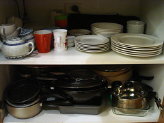 dee's kitchen: Crockery, dinnerware and BBQ accessories!