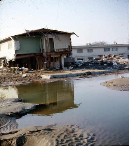Village Green - Baldwin Hills Flood by srk1941