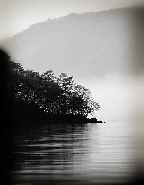 bw lake water silhouette japan fog landscape blackwhite ?? bwdreams fiveflickrfavs goldenvisions