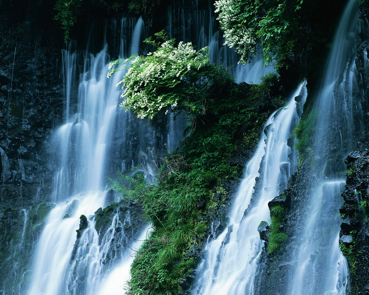 The Best Nature Walllpaper Waterfall Wallpaper