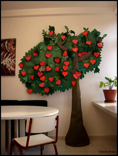 Hearts tree (by Loca....)
