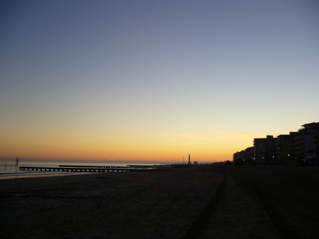 Jesolo tengerpart, naplemente