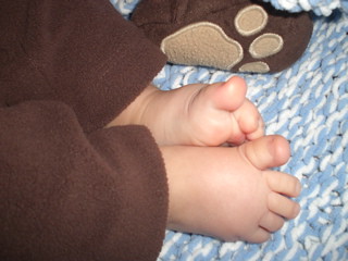 "bear" feet
