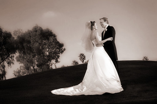 Sepia Bride - Black White Wedding Photography