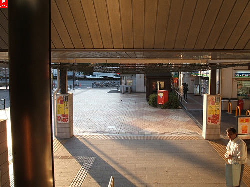 新木場駅階段