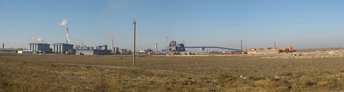 Alumina refinery and aluminium smelter in one, Ganja City, Azerbaijan / アルミ工場（アゼルバイジャン、ガンジャー市）