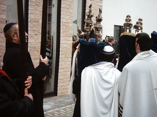New Synagogue in Gelsenkirchen - Torah scrolls